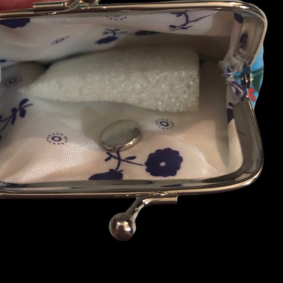 CUTE FLORAL PRINT INTERCHANGEABLE SNAP BUTTON COIN/CHANGE PURSE - Picture 5 of 7